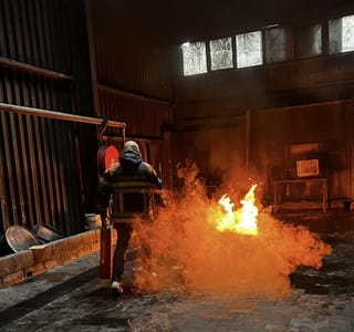 Lors du AXA Thursday, les participants s'entraînent à ce qu'ils doivent faire en cas d'incendie. En plus de la prévention, cela leur permet de protéger leur patrimoine.